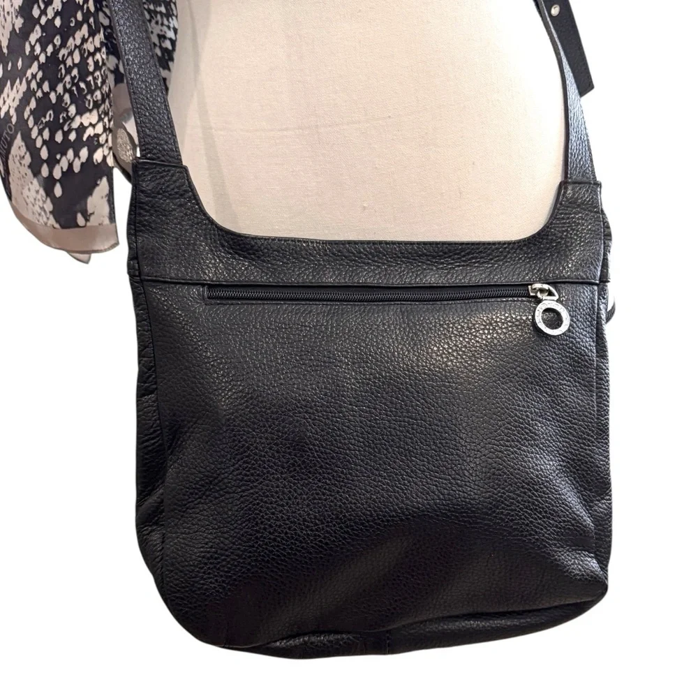 Vanda Pires Brazilian Black Messager Bag